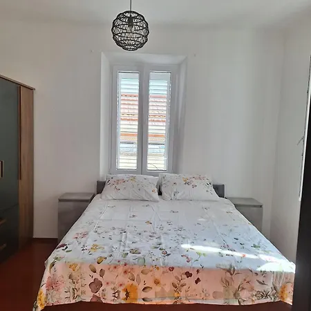 Lemon Garden Apartment *
